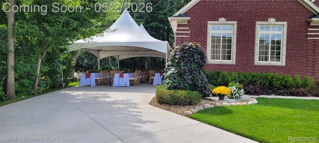 50182 Dante Court, Chesterfield Township, MI 48047
