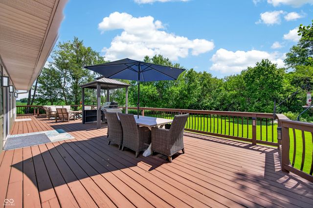 4012 W State Road 135, Trafalgar, IN 46181
