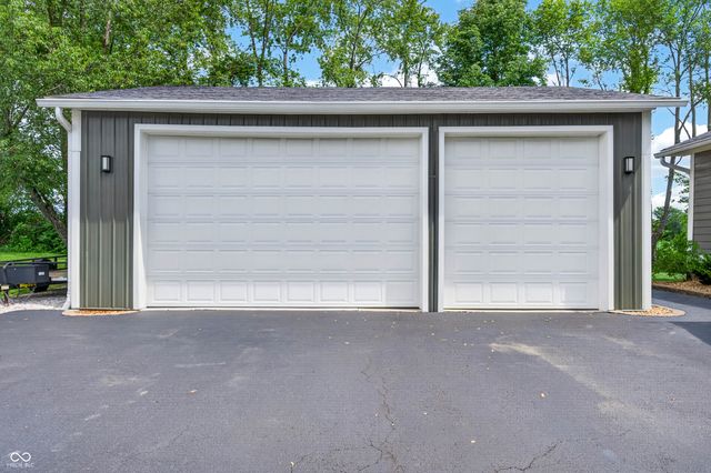 4012 W State Road 135, Trafalgar, IN 46181