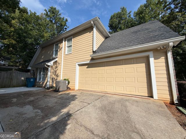 649 LAWTON RIDGE Drive, Lawrenceville, GA 30043