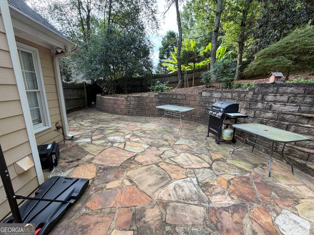 649 LAWTON RIDGE Drive, Lawrenceville, GA 30043
