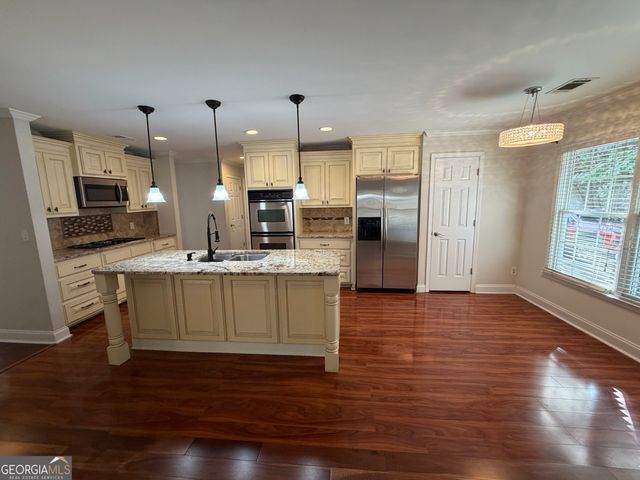 649 LAWTON RIDGE Drive, Lawrenceville, GA 30043