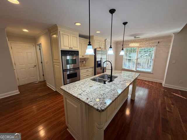 649 LAWTON RIDGE Drive, Lawrenceville, GA 30043