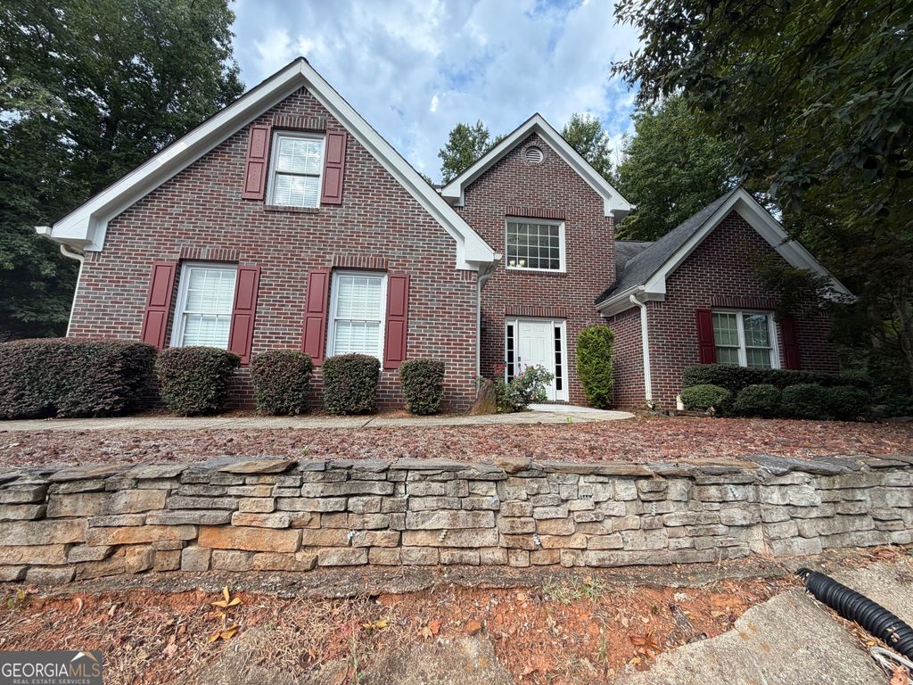 649 LAWTON RIDGE Drive, Lawrenceville, GA 30043