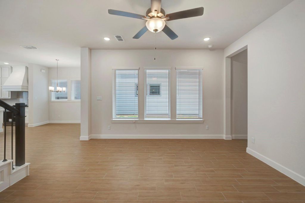 Image 26 of property listing at 3307 Full Bellied Lane, Richmond, TX 77406