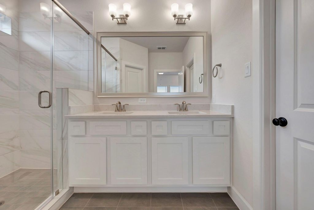 Image 44 of property listing at 3307 Full Bellied Lane, Richmond, TX 77406