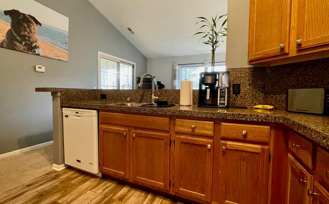 169 Hunters Lane NE 46, Rockford, MI 49341