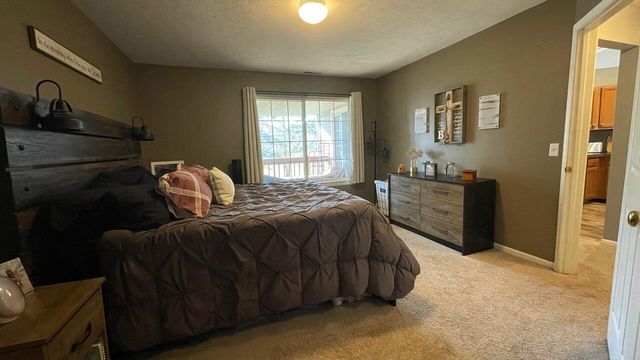 169 Hunters Lane NE 46, Rockford, MI 49341