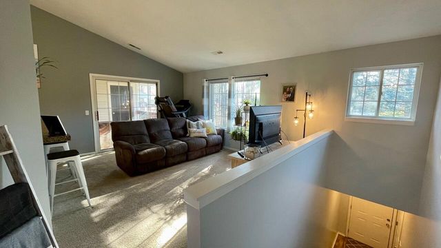 169 Hunters Lane NE 46, Rockford, MI 49341