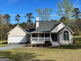 299 Skinners Bypass, Milner, GA 30257