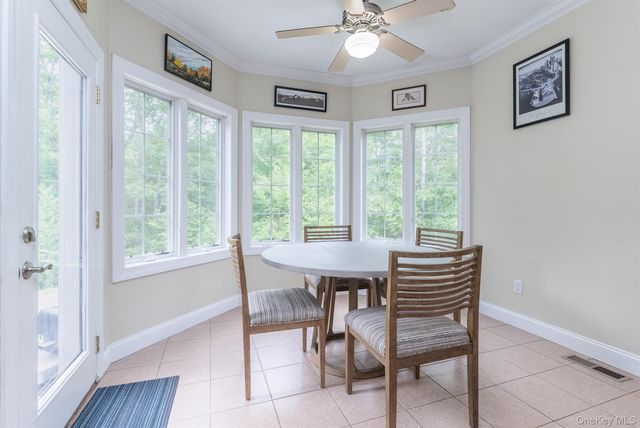 33 Cranberry Lane, Saugerties, NY 12477