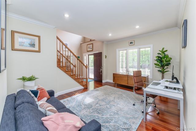 33 Cranberry Lane, Saugerties, NY 12477