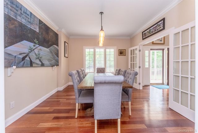33 Cranberry Lane, Saugerties, NY 12477