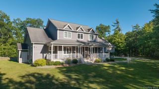 33 Cranberry Lane, Saugerties, NY 12477