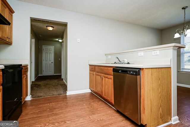 1855 Neighborhood Walk, Mcdonough, GA 30252