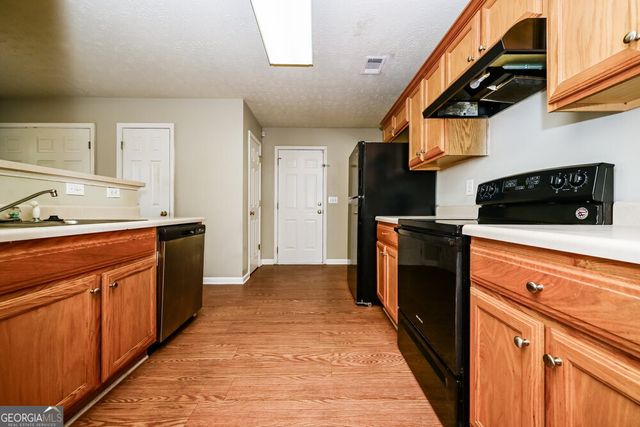 1855 Neighborhood Walk, Mcdonough, GA 30252