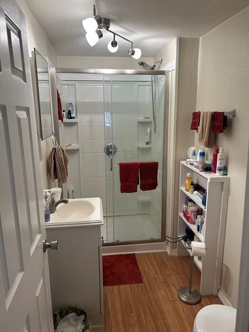 117 W 10th St, Robert Lee, TX 76945