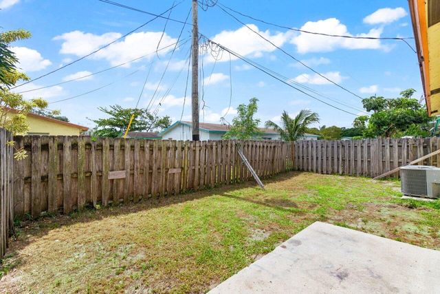 4764 Gulfstream Road, Lake Worth, FL 33460