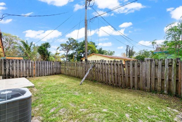 4764 Gulfstream Road, Lake Worth, FL 33460