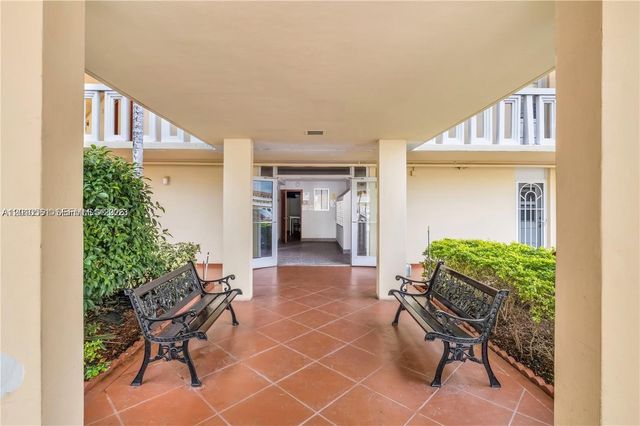 2999 Point East Drive C101, Aventura, FL 33160