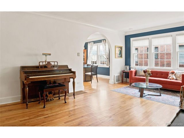 739 Bellaire St, Denver, CO 80220
