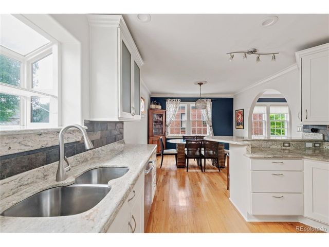 739 Bellaire St, Denver, CO 80220