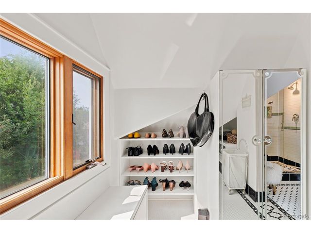 739 Bellaire St, Denver, CO 80220