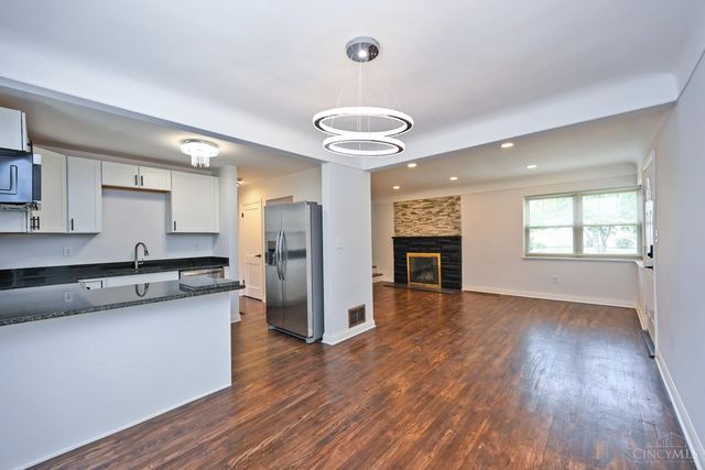 5025 Willnet Drive, Cincinnati, OH 45238