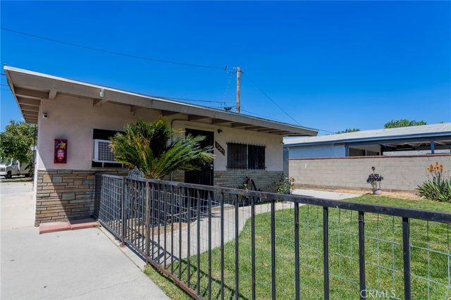 7411 Ira Avenue, Bell Gardens, CA 90201