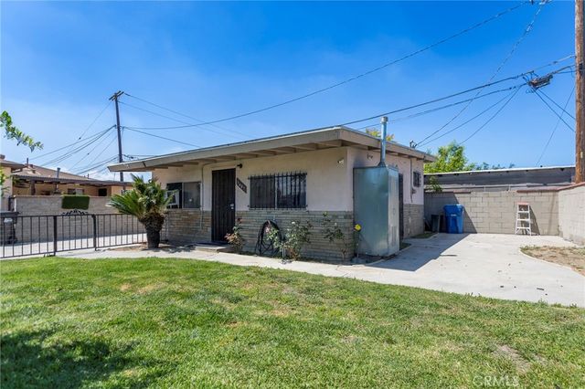 7411 Ira Avenue, Bell Gardens, CA 90201