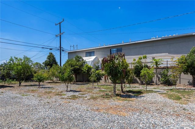 7411 Ira Avenue, Bell Gardens, CA 90201