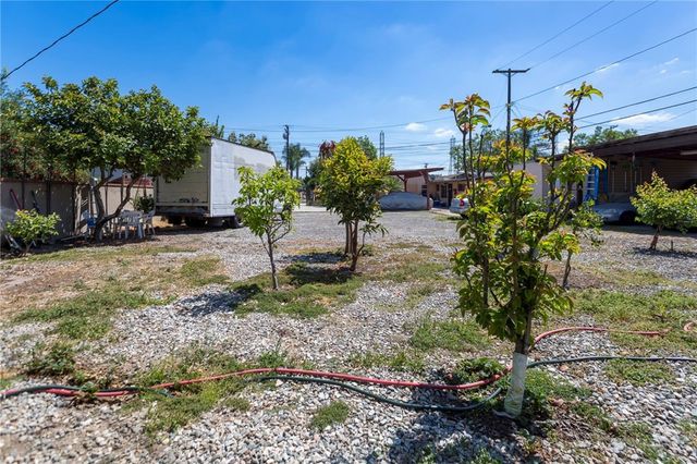 7411 Ira Avenue, Bell Gardens, CA 90201