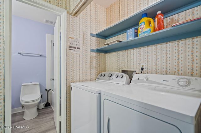 233 Dapple Court Unit 24, Wilmington, NC 28403