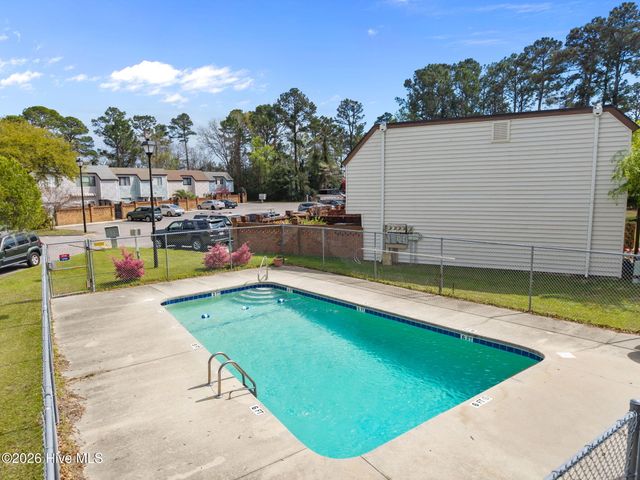 233 Dapple Court Unit 24, Wilmington, NC 28403