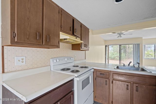 233 Dapple Court Unit 24, Wilmington, NC 28403