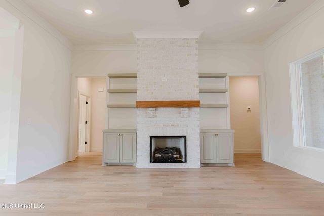 475 Stump Ridge Road, Brandon, MS 39047