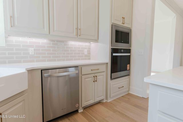 475 Stump Ridge Road, Brandon, MS 39047