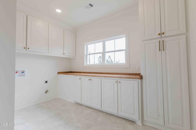 475 Stump Ridge Road, Brandon, MS 39047