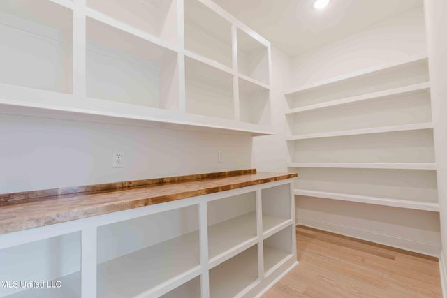 475 Stump Ridge Road, Brandon, MS 39047