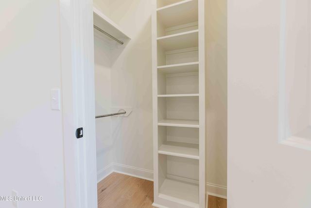 475 Stump Ridge Road, Brandon, MS 39047