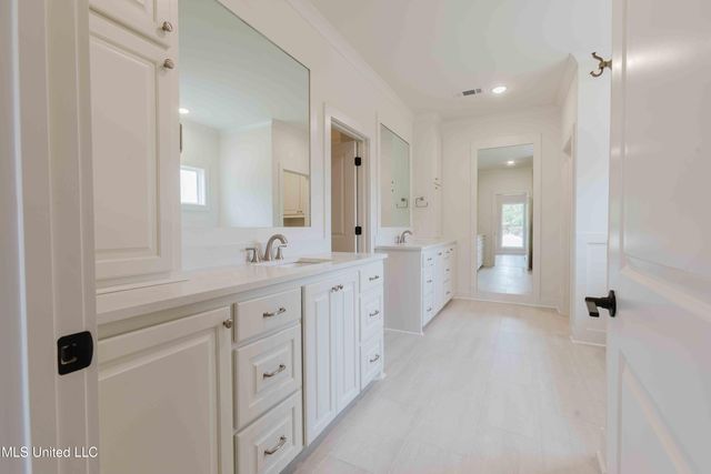 475 Stump Ridge Road, Brandon, MS 39047