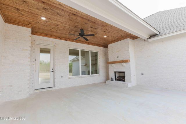 475 Stump Ridge Road, Brandon, MS 39047