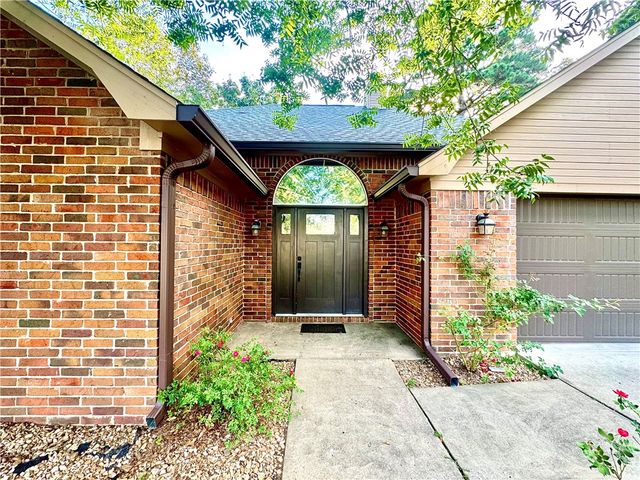 1511 Stewart Lane, Russellville, AR 72802