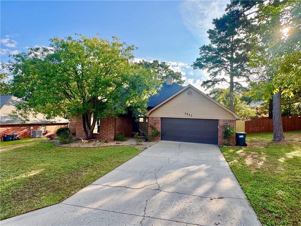 1511 Stewart Lane, Russellville, AR 72802