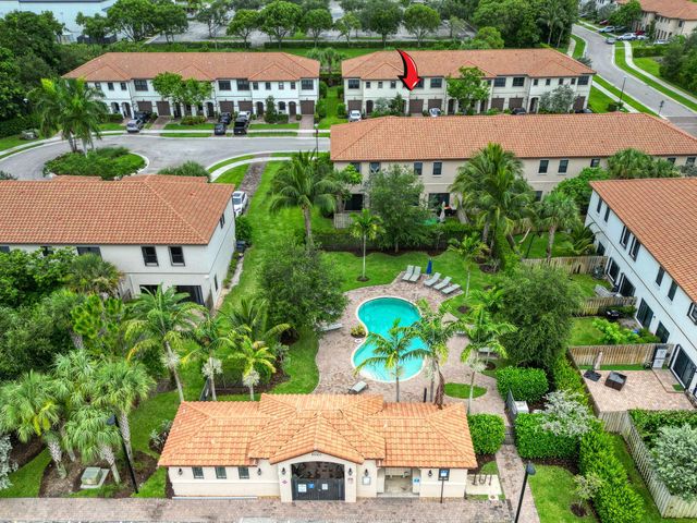 4656 Silver Saw Lane, Lake Worth, FL 33463