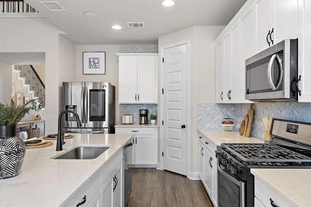 108 Ravello ST, Liberty Hill, TX 78642