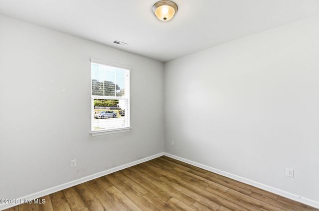 14 Frazer Lane, Hampstead, NC 28443
