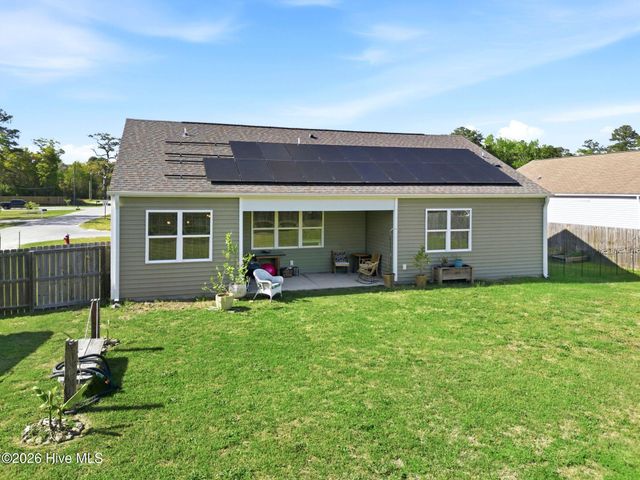 14 Frazer Lane, Hampstead, NC 28443