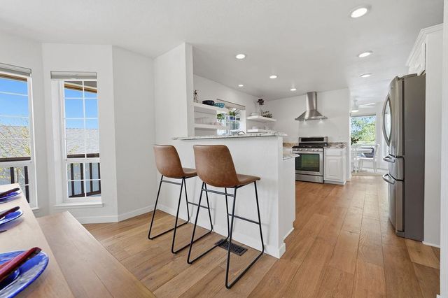 20090 John Born Rd, Penn Valley, CA 95946