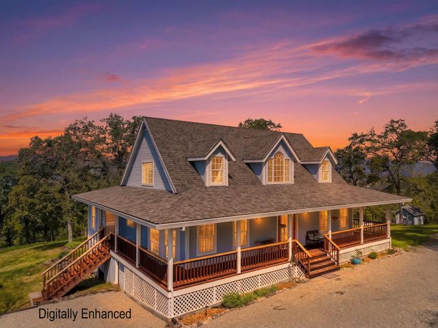 20090 John Born Rd, Penn Valley, CA 95946